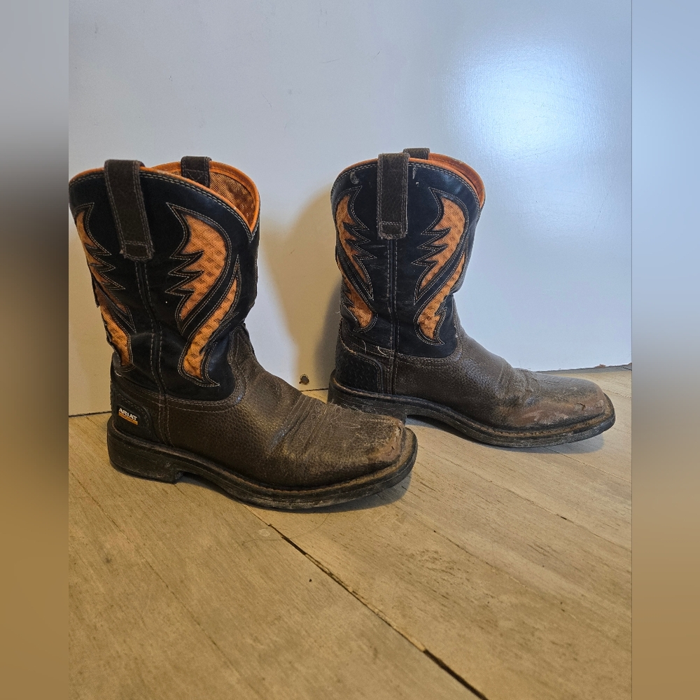 Ariat Men's Brown and Black Western Boots with Orange Accents